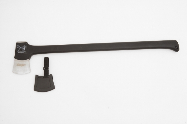 Топор CC-AXE 71 Canadian Camper