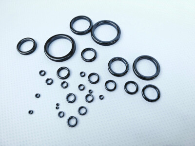 Набор черных SIC колец керамика 28 шт размеры #2-30 / Набор для ремонта удочки / Направляющее кольцо для лески